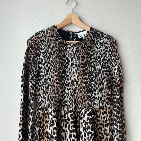 Ganni Leopard Animal Print Brown Georgette Smocked Long Sleeve Midi Dress Size 4 - Picture 4 of 11